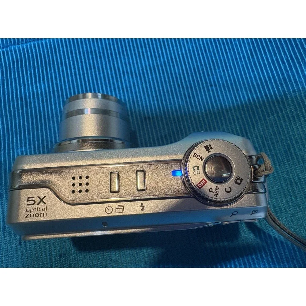Kodak EasyShare C875 8.0MP Digital Camera with Case - Silver (Tested & Working)